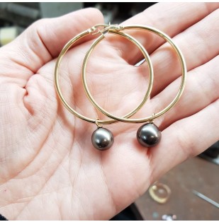 Large Hoop and Tahitian Pear earrings NClrghoop