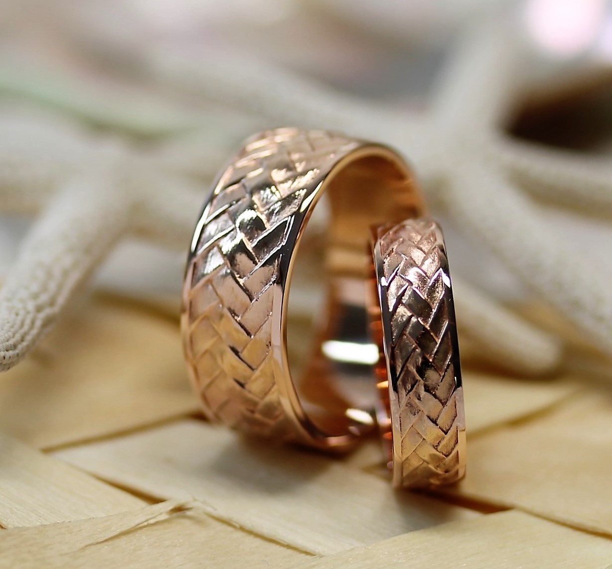 Rose gold 